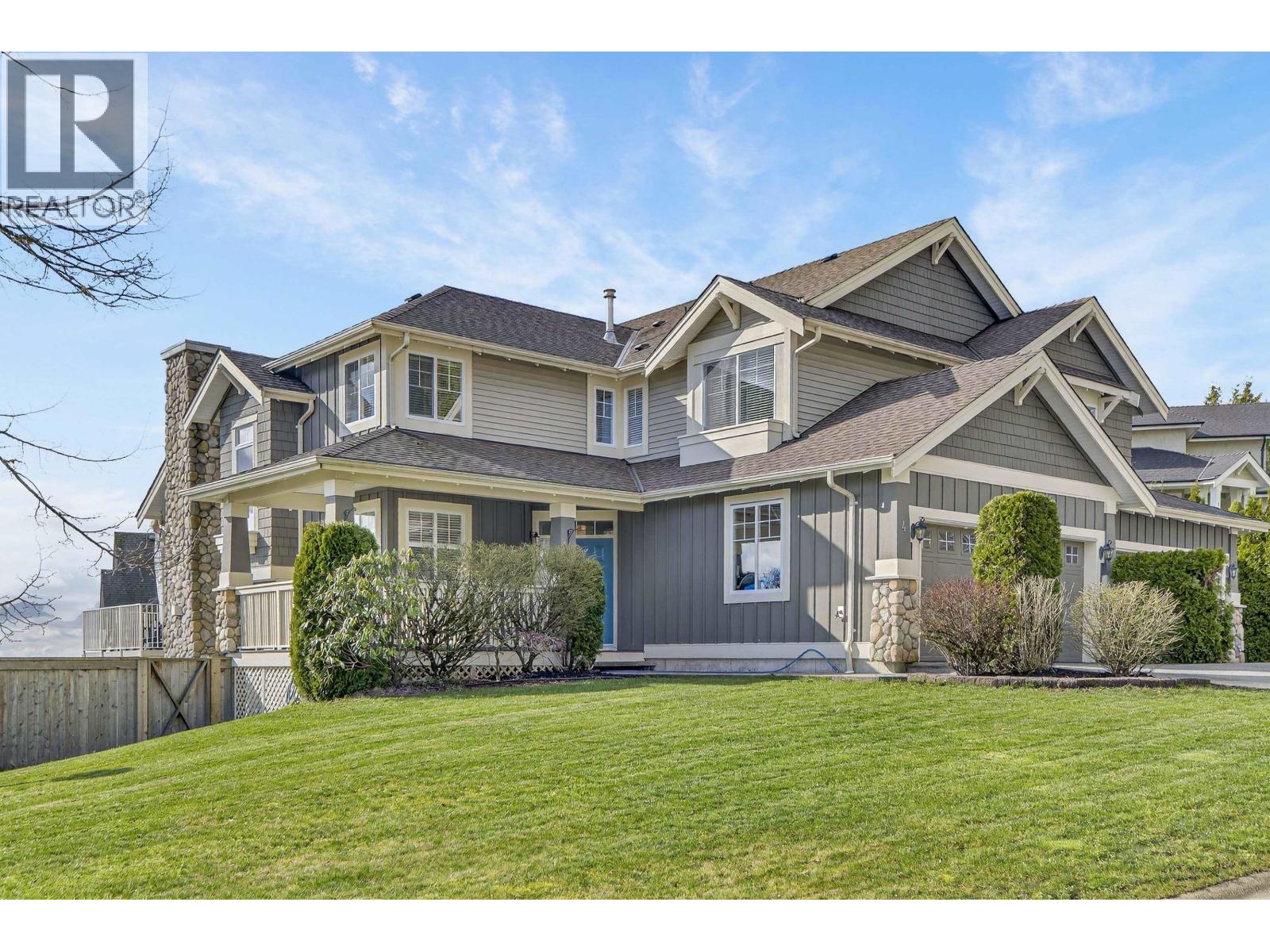 4 HICKORY DRIVE