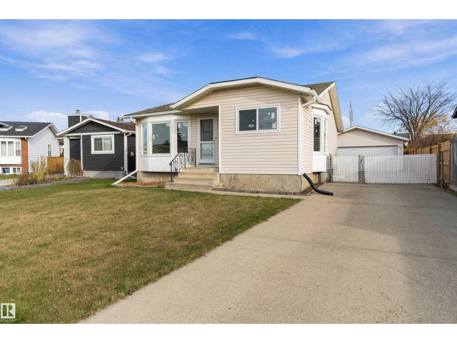 156 DUNLUCE RD NW