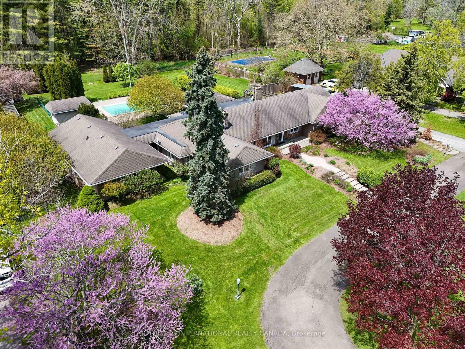 9317 NIAGARA RIVER PARKWAY