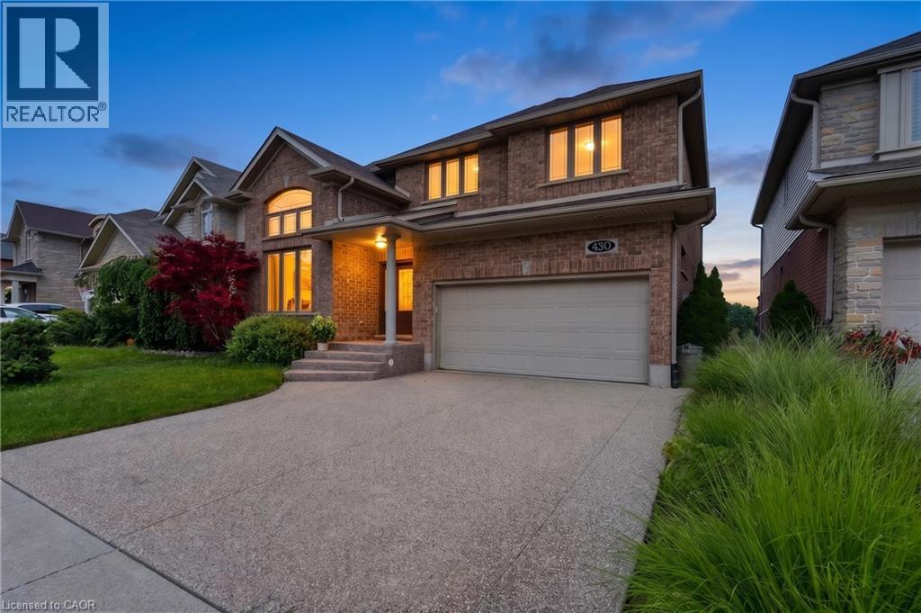 430 RIDEAU RIVER Street