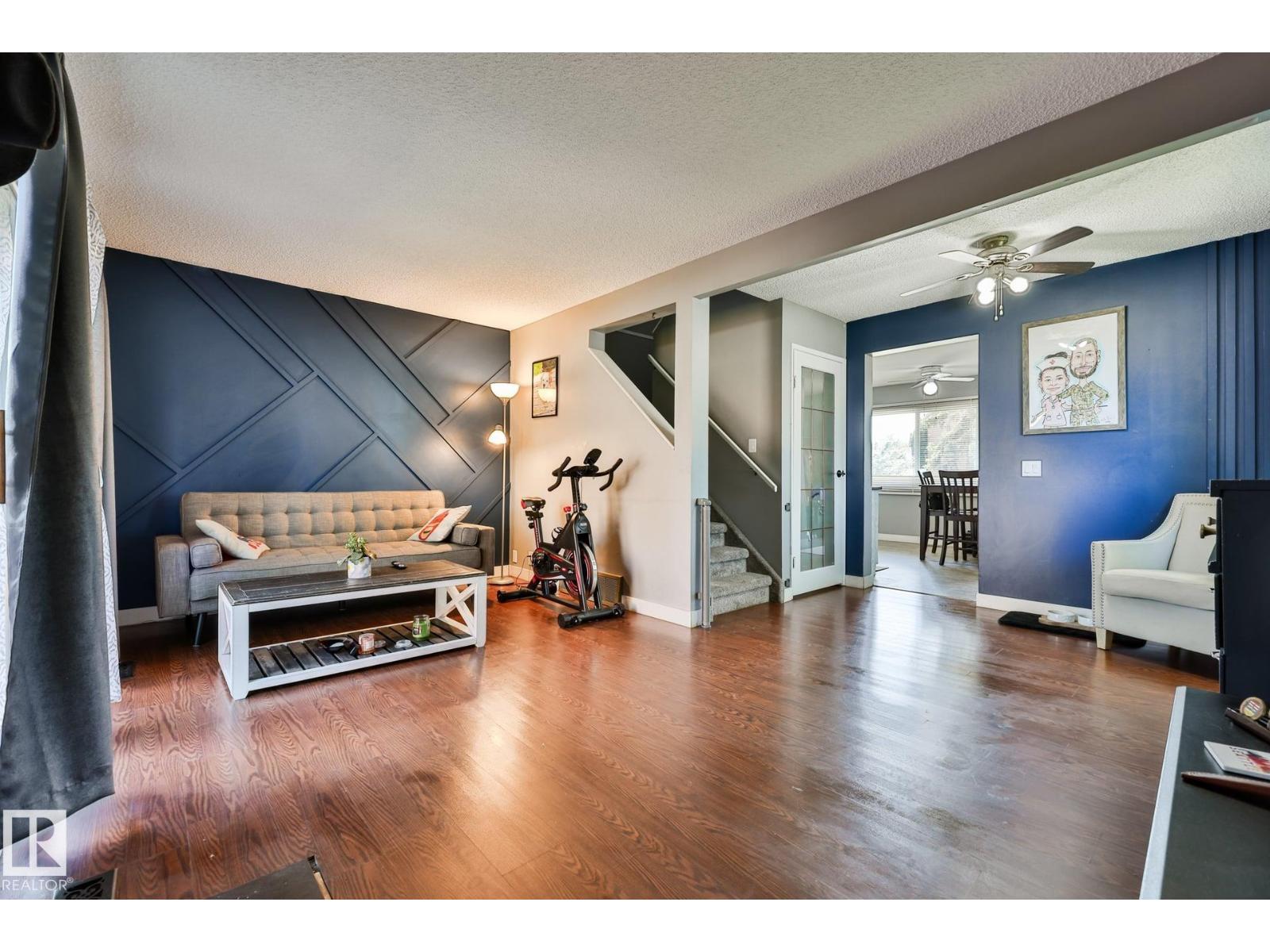 14567 52 ST NW