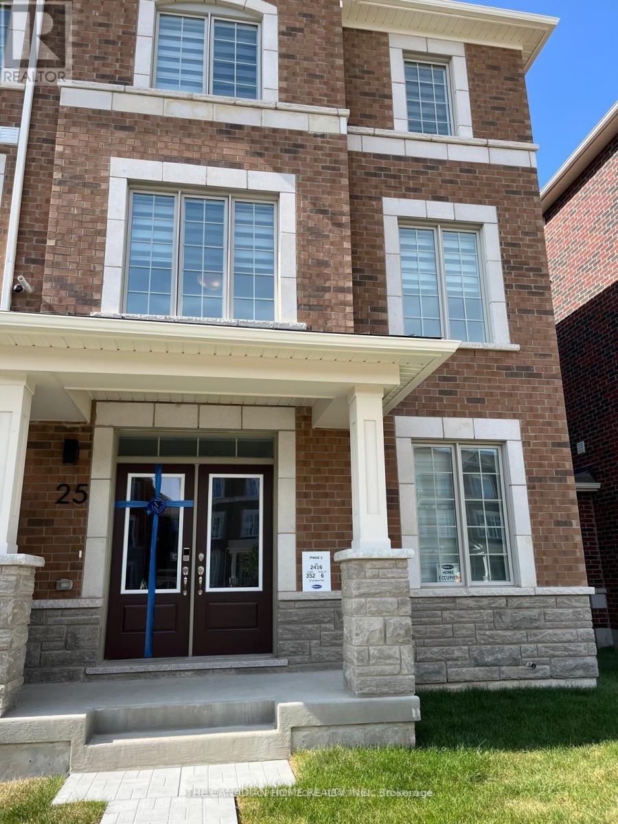 25 CULLINGTREE PLACE