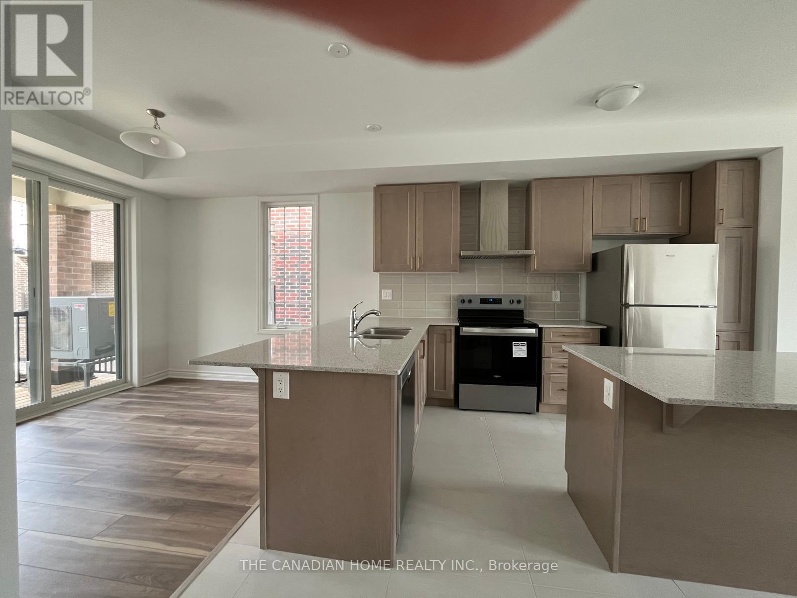 25 CULLINGTREE PLACE