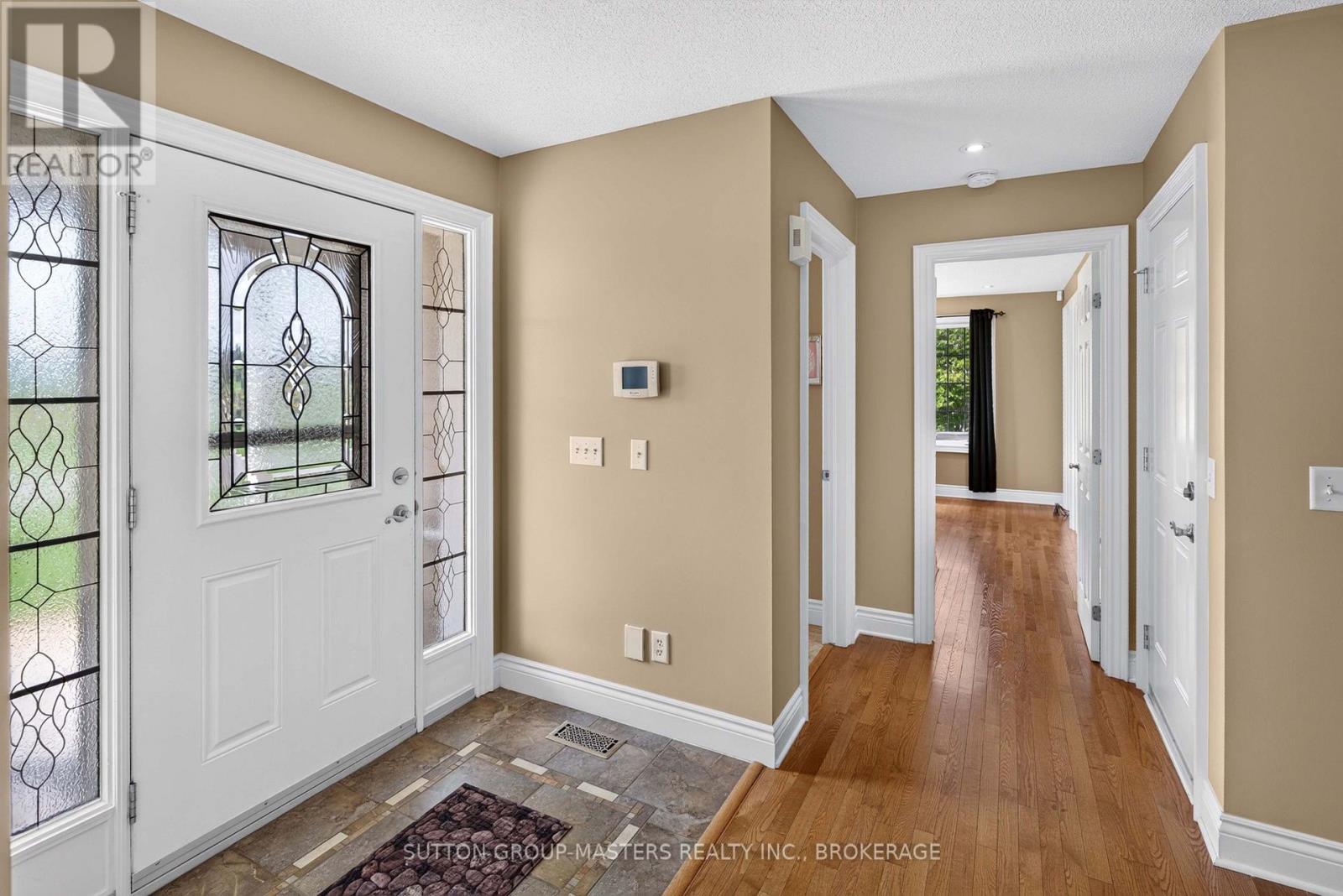 100 BRITANNIA CRESCENT