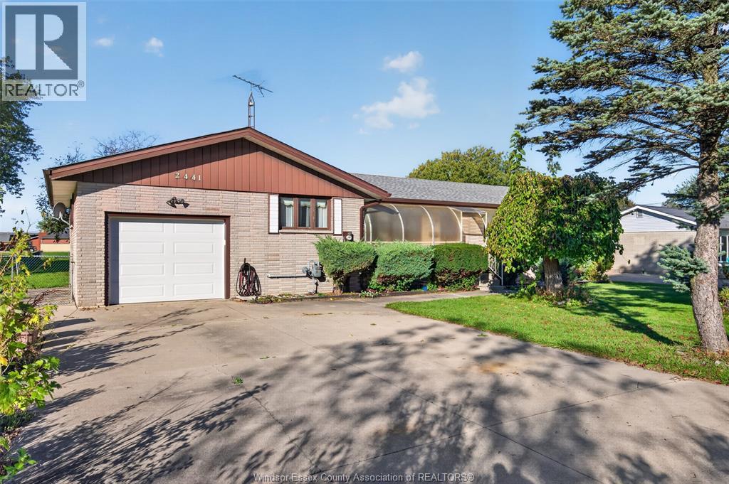 2441 LESPERANCE