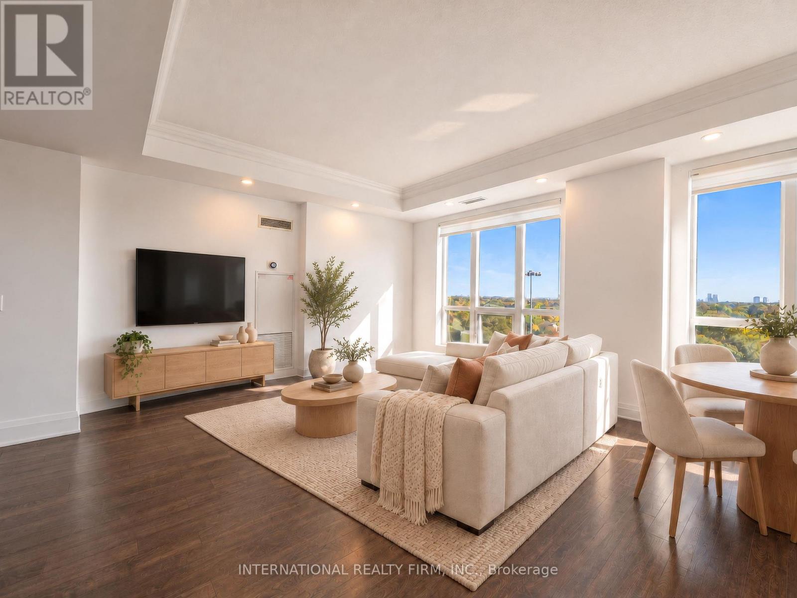 925 - 100 HARRISON GARDEN BOULEVARD