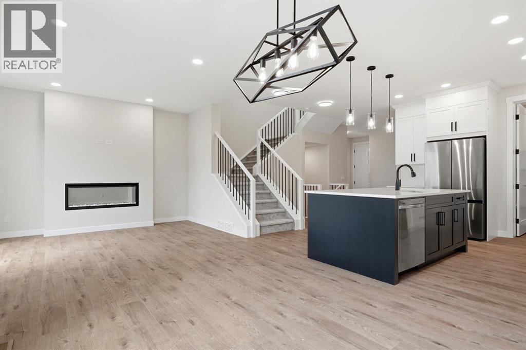 435 kinniburgh Loop
