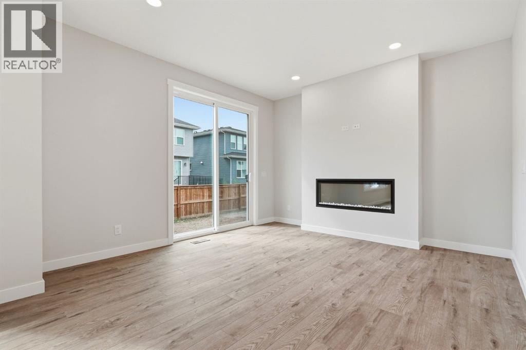 435 kinniburgh Loop