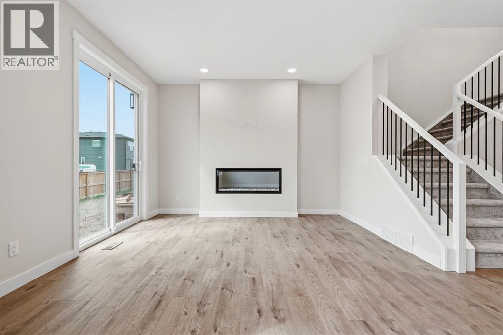 435 kinniburgh Loop