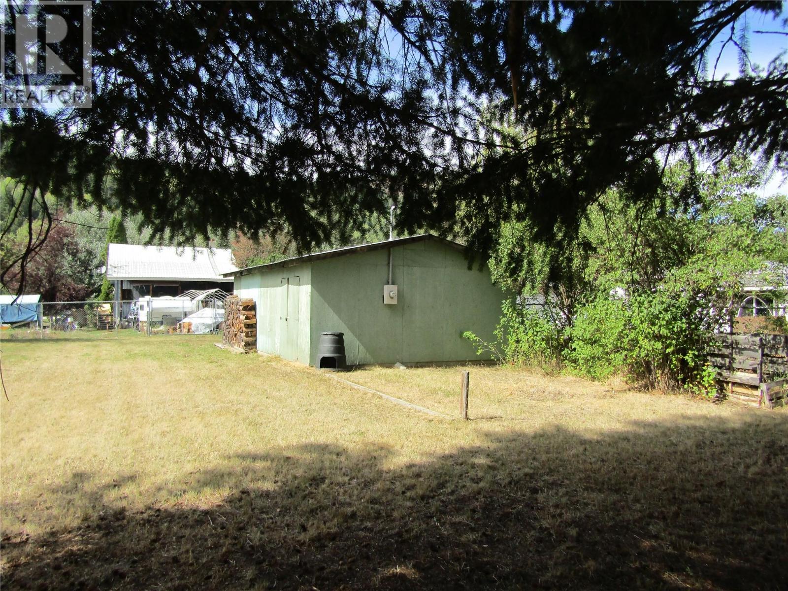 555 Kimberley N Avenue