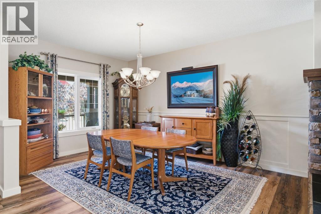 31 Chapala Close SE