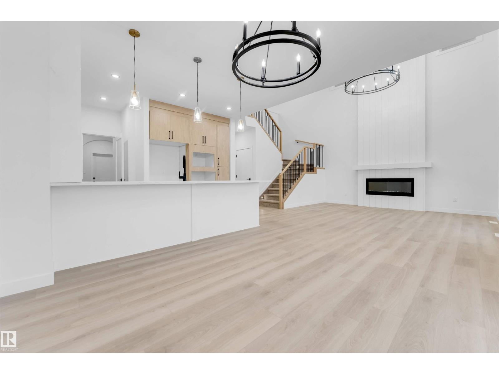 517 Ashgrove CI