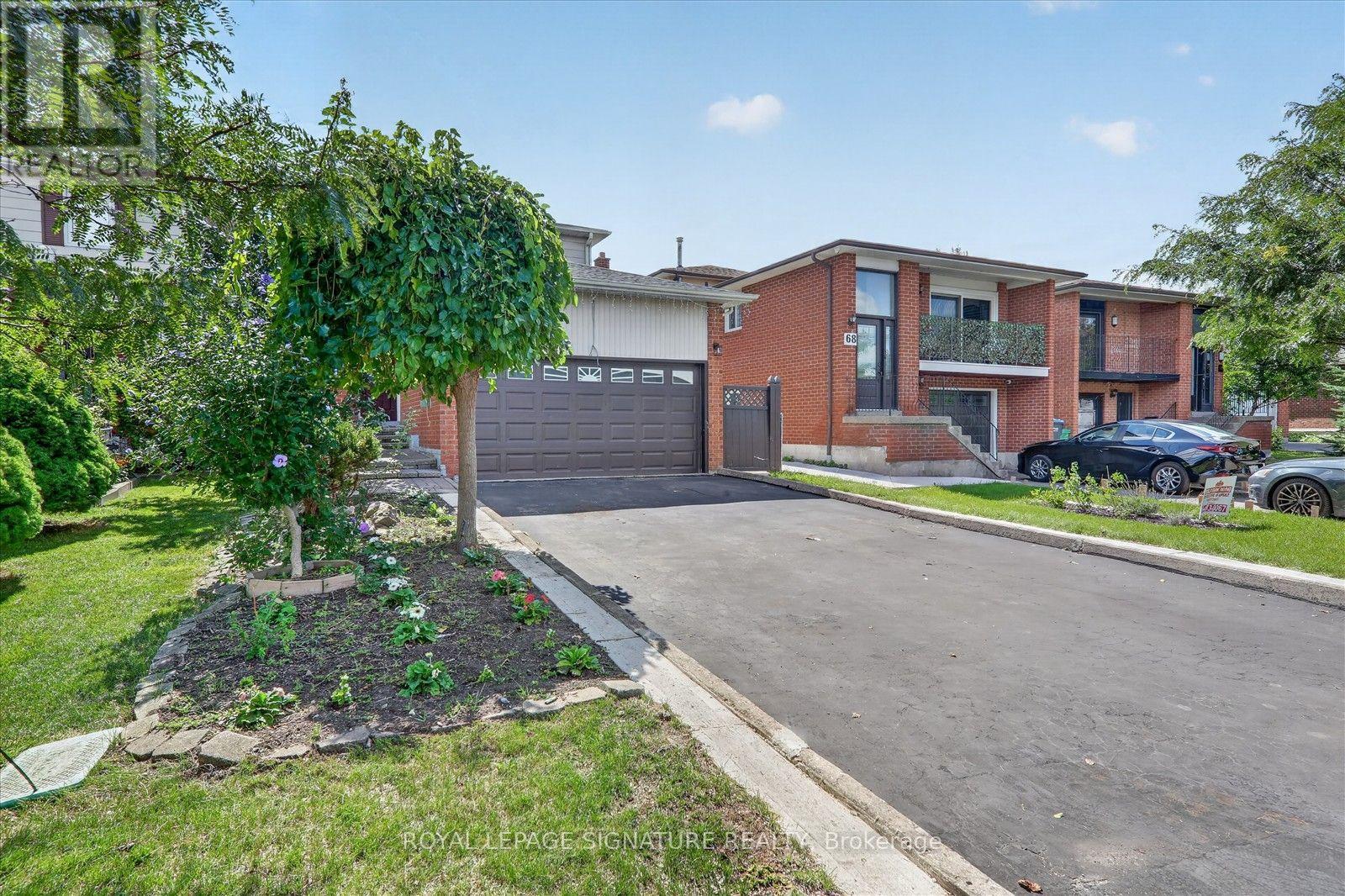 66 MARTINDALE CRESCENT