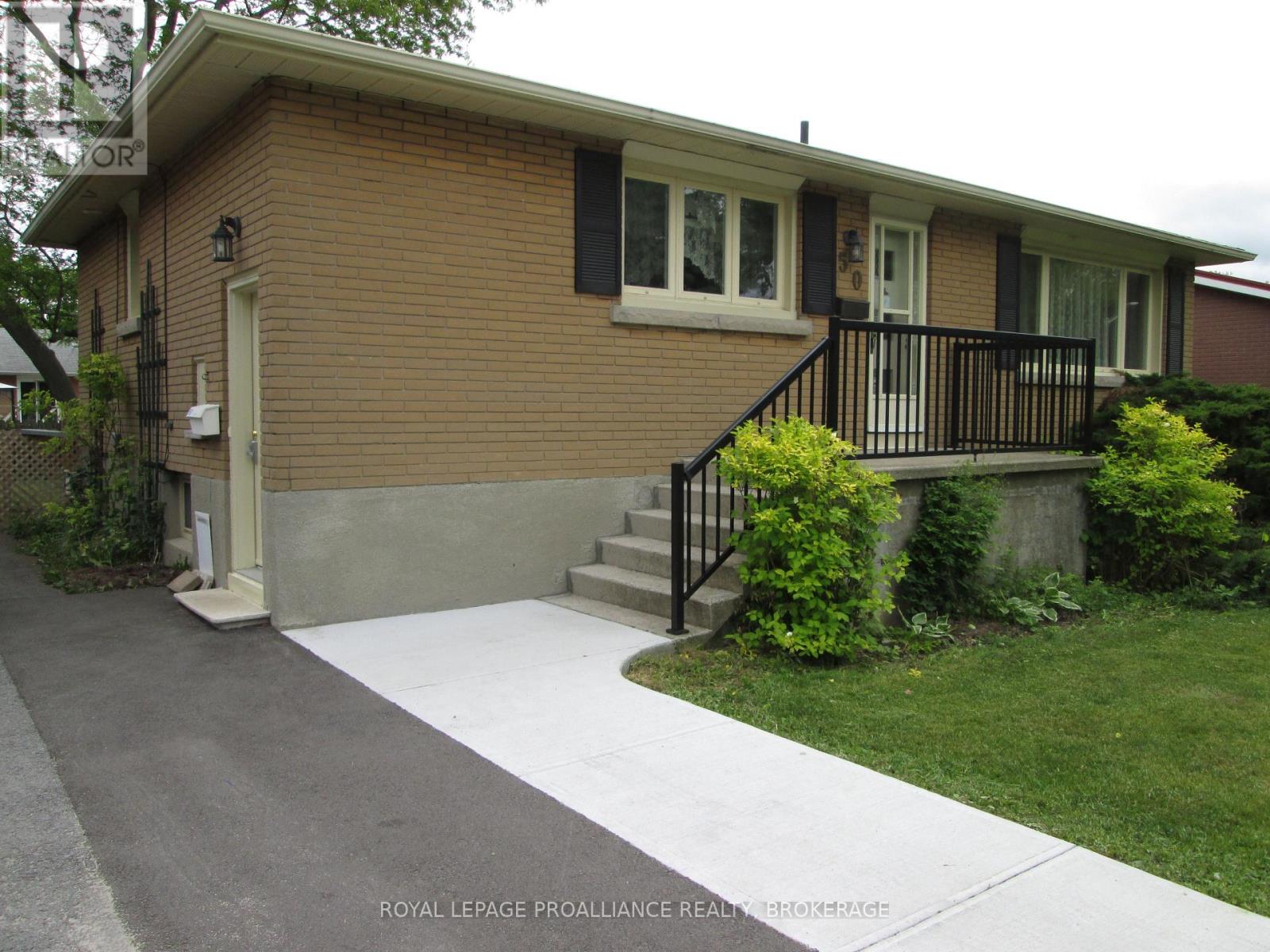 50 CAMPBELL CRESCENT