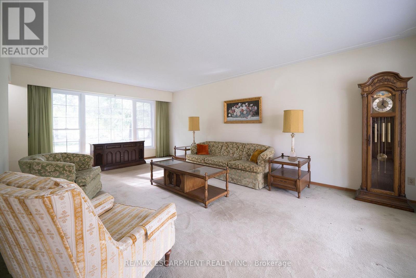 24 JAPONICA CRESCENT