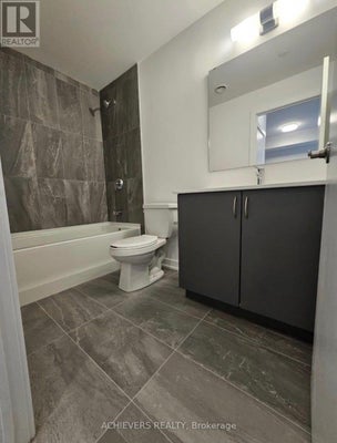 513 - 56 Lakeside Terr, Barrie (Little Lake), ON 4