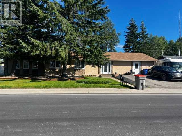 507 HAMMOND DR  S, FOX CREEK, AB T0H 1P0 - Image 2473490700.jpeg?d=l