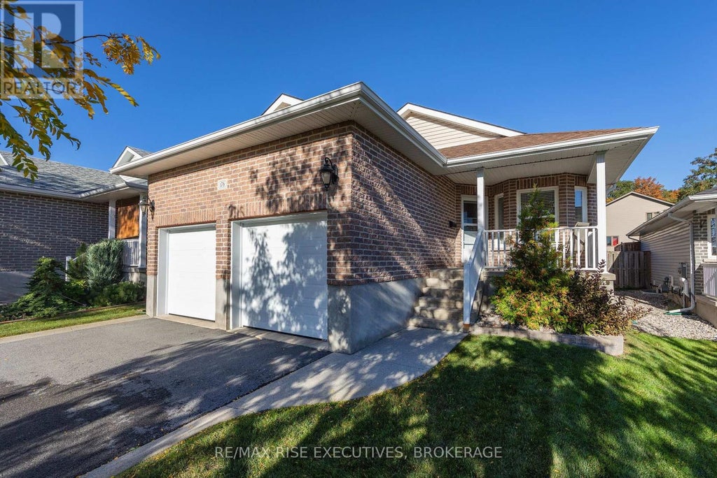 176 MACDOUGALL DRIVE, LOYALIST (AMHERSTVIEW), ON K7N 0A2 - Image 667930359.jpeg?d=l