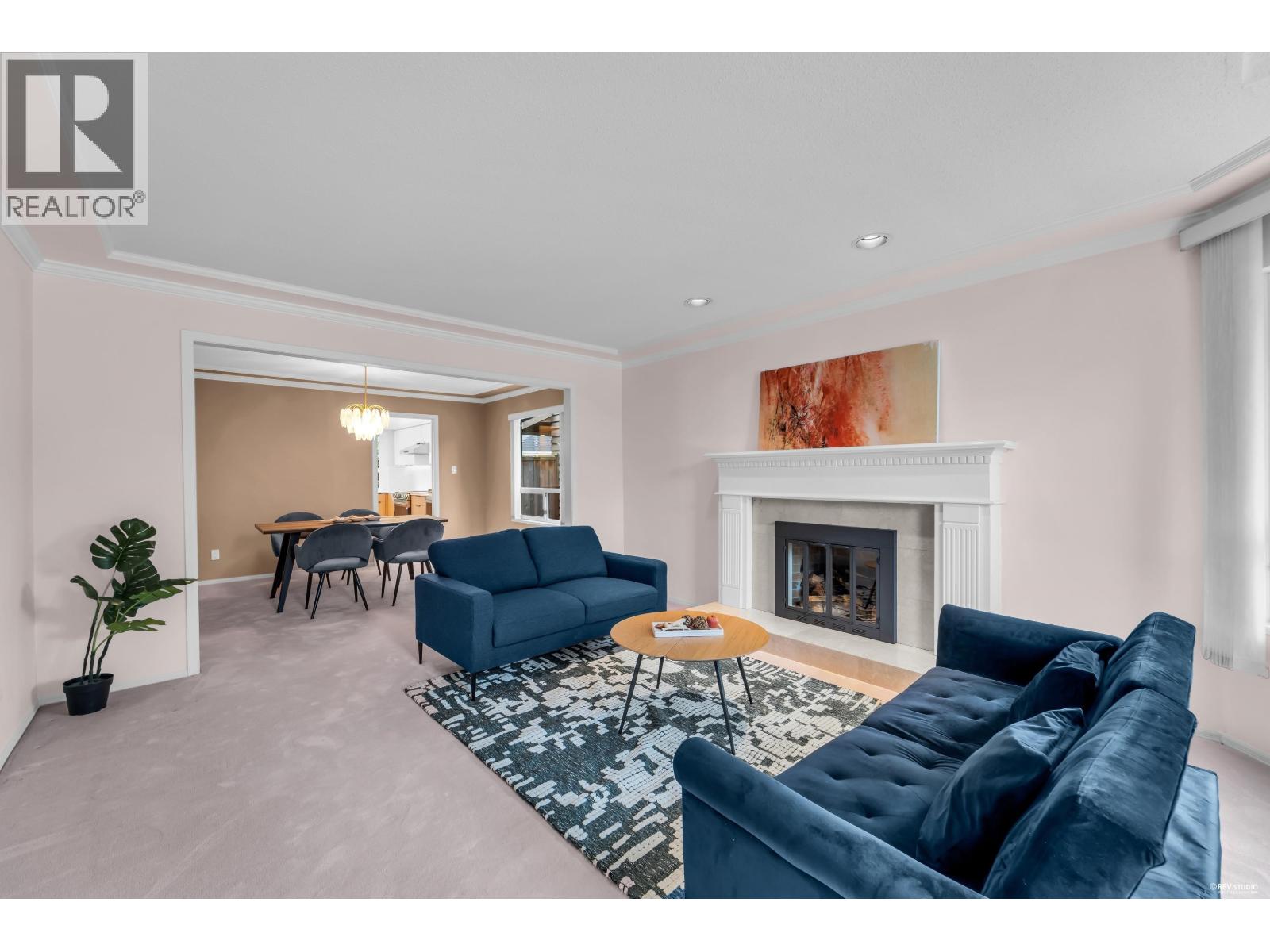 5446 LACKNER CRESCENT