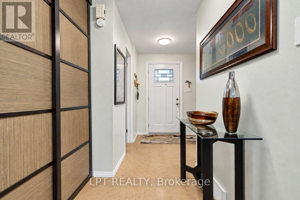 65 COOLSPRING CRESCENT