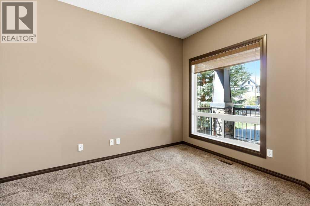 23 Aspen Stone Crescent SW