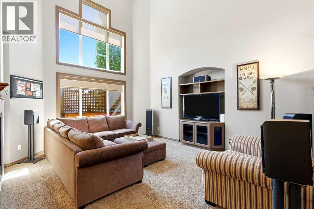 23 Aspen Stone Crescent SW