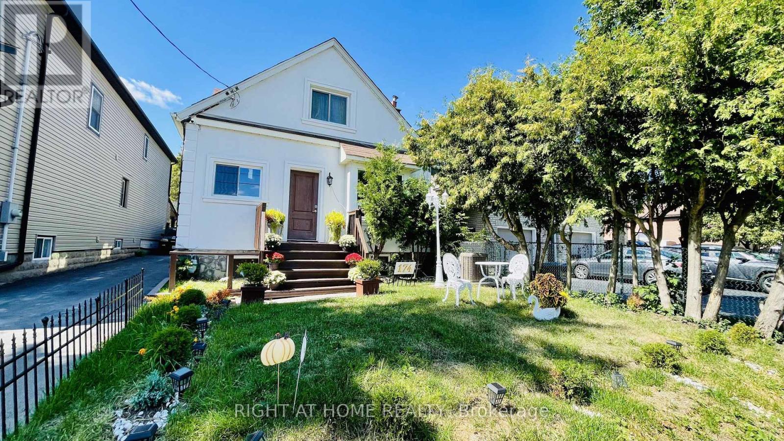 174 AYLESWORTH AVENUE