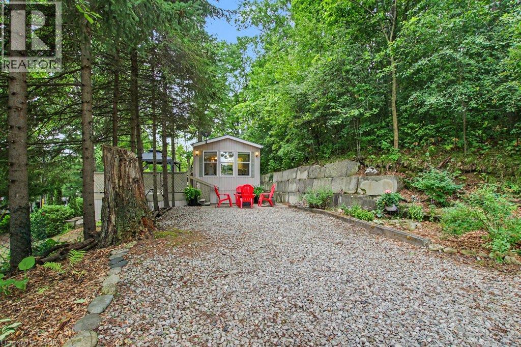 673 BRANT-WATERLOO Road Unit# 77