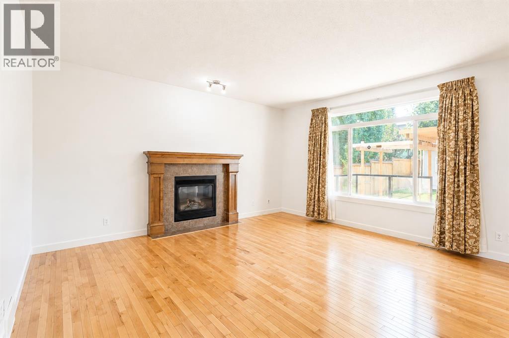 108 Tuscany Estates Close NW