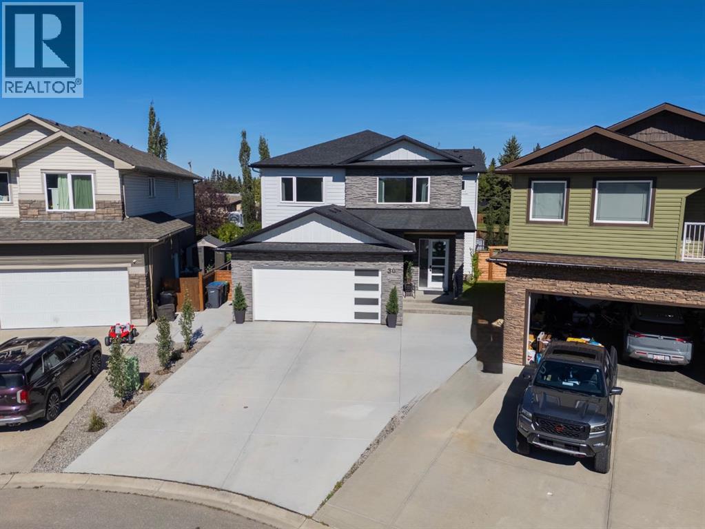 30 Silverstone Place