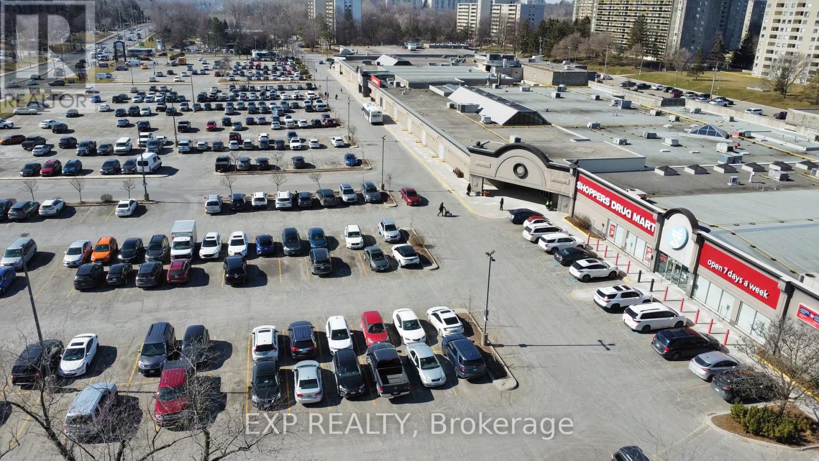 12 - 301 OXFORD STREET W