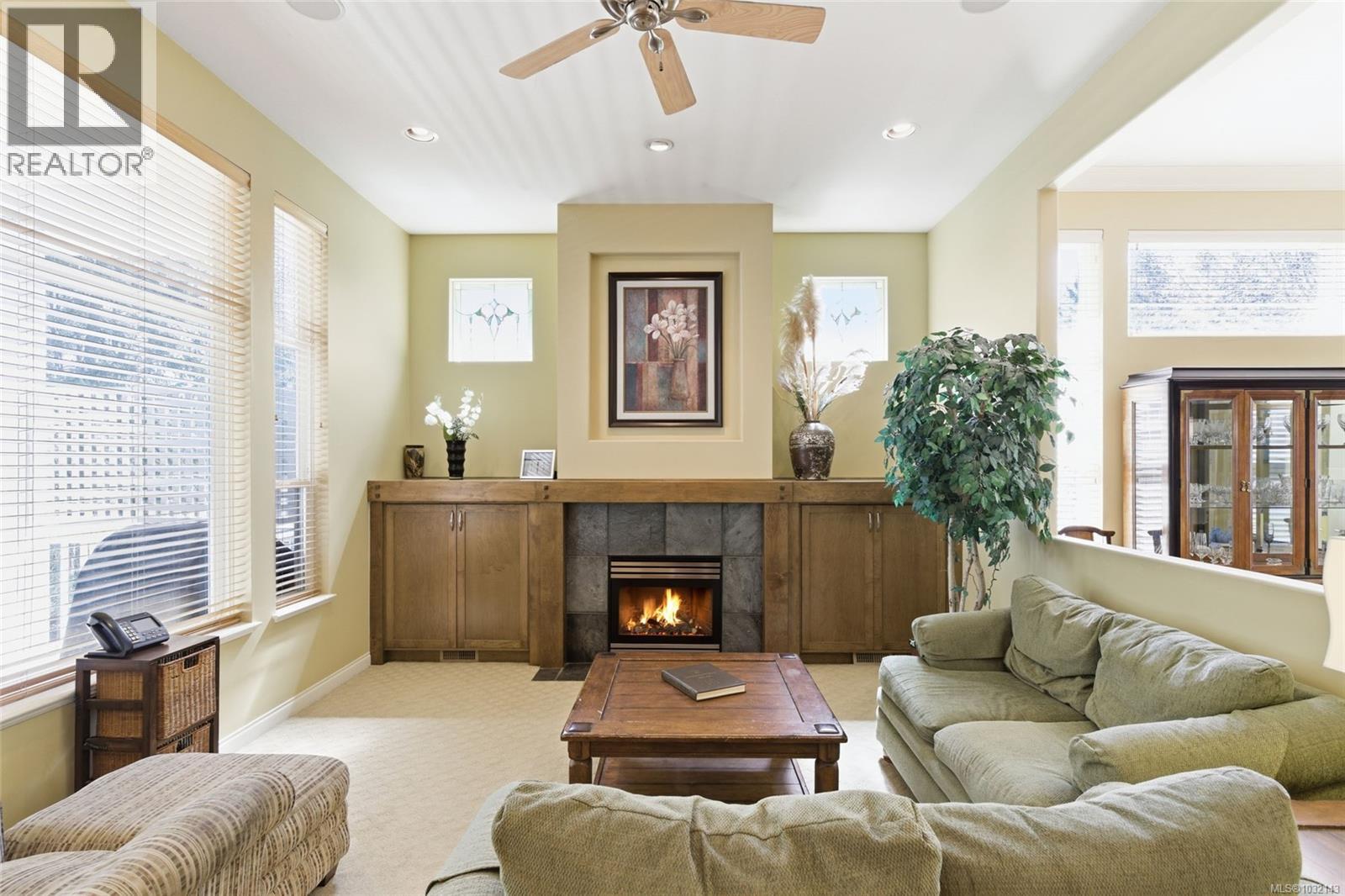 1377 Cape Cod Dr