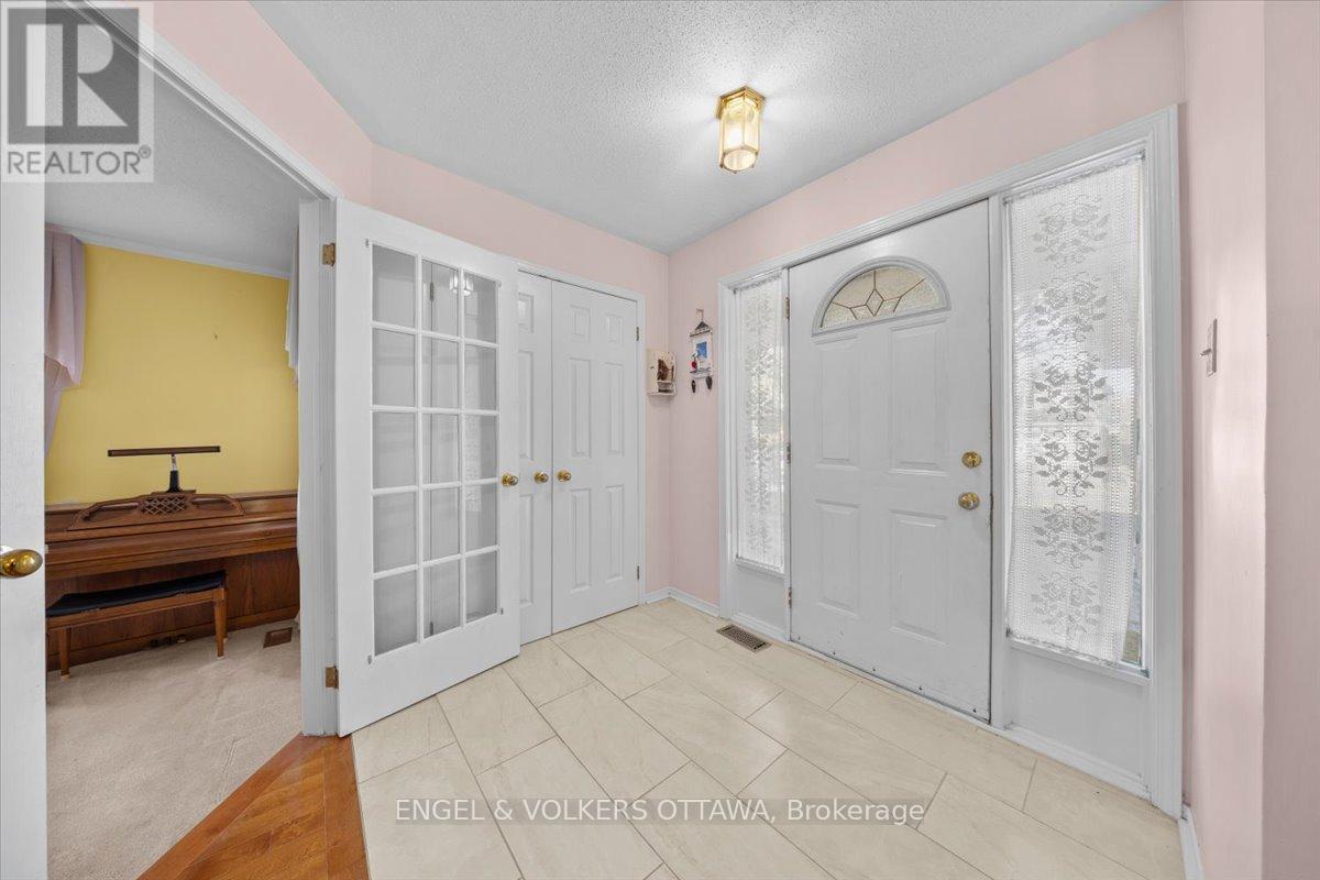 1678 DES PERDRIX CRESCENT