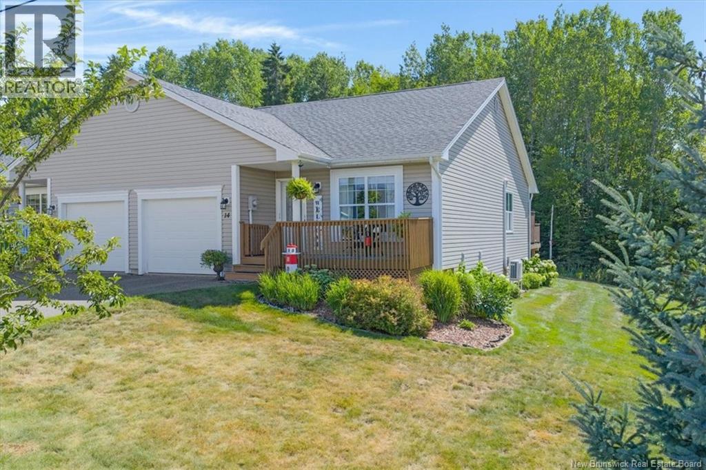 14 Alexander Court - Photo 1