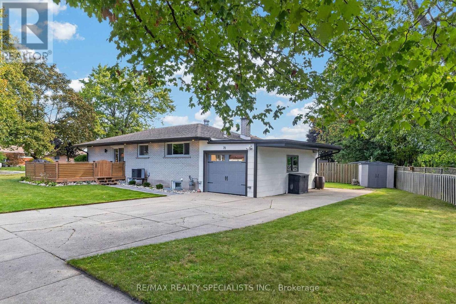 70 DUNCAIRN AVENUE