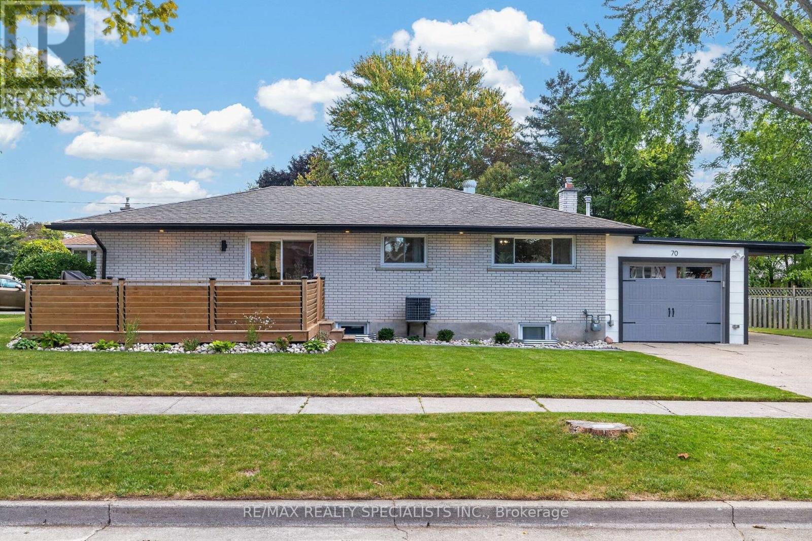 70 DUNCAIRN AVENUE