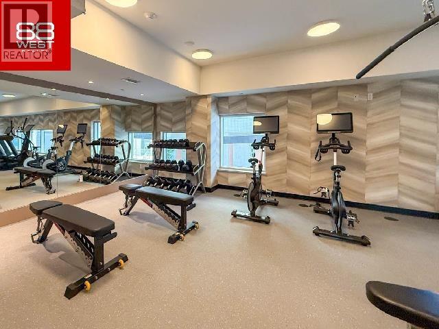 508 777 HARBOURSIDE DRIVE