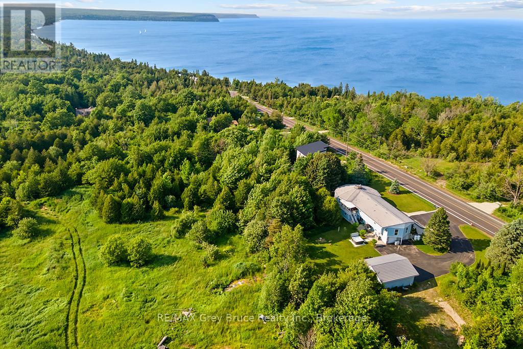 15 ISTHMUS BAY ROAD