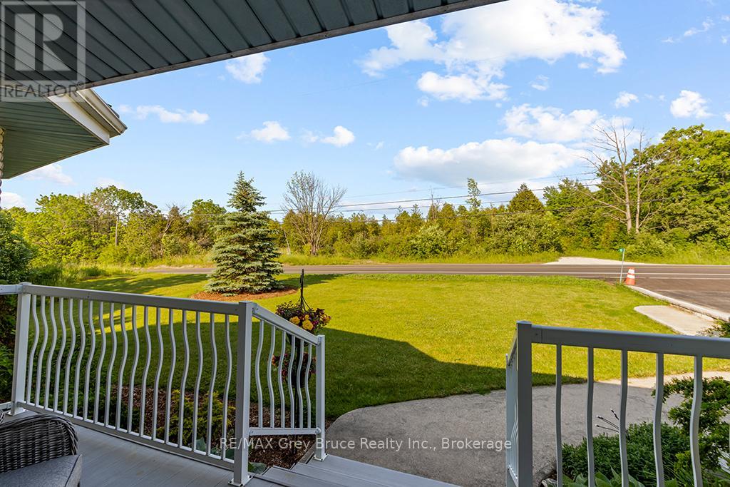 15 ISTHMUS BAY ROAD