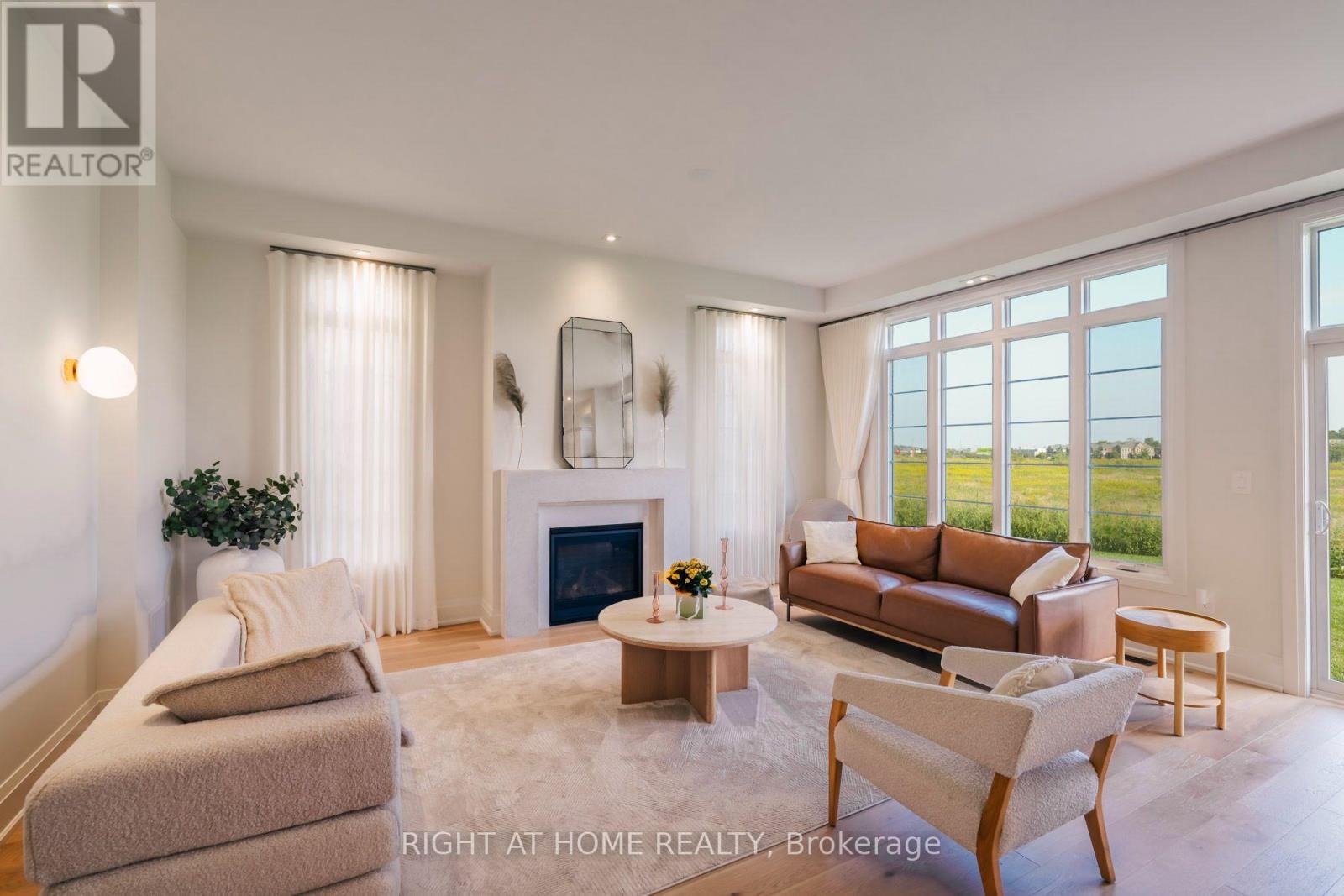 26 MISTED BREEZE STREET