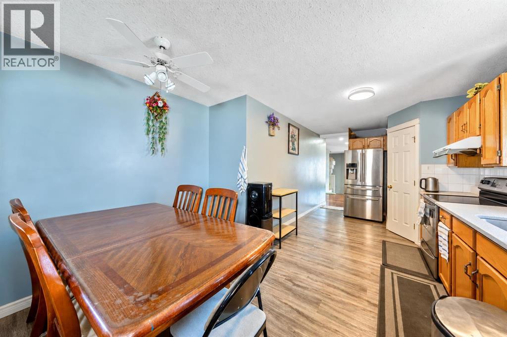 318 Applewood Drive SE