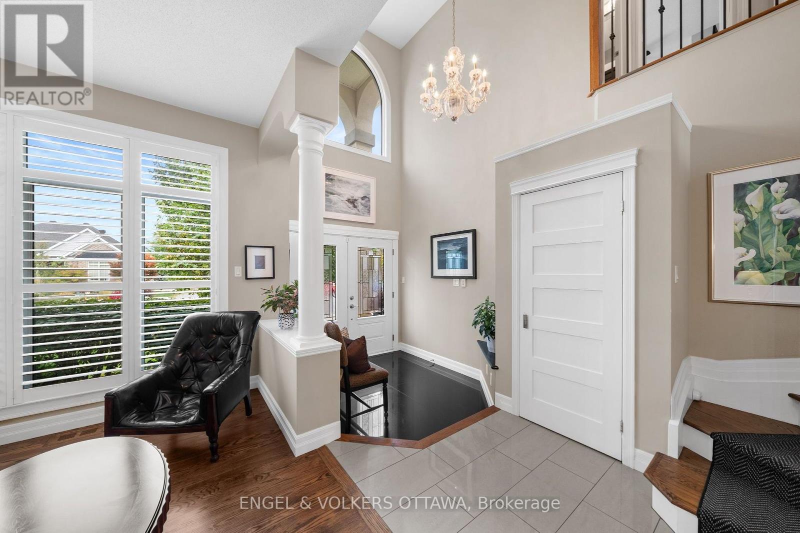 18 PONDHOLLOW WAY