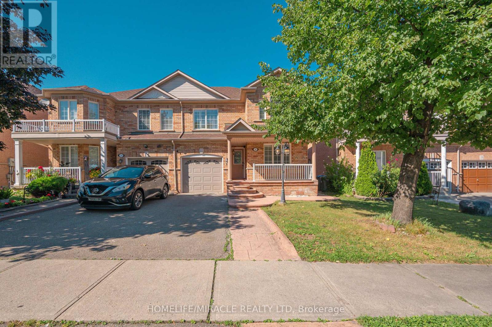 21 TOPIARY LANE