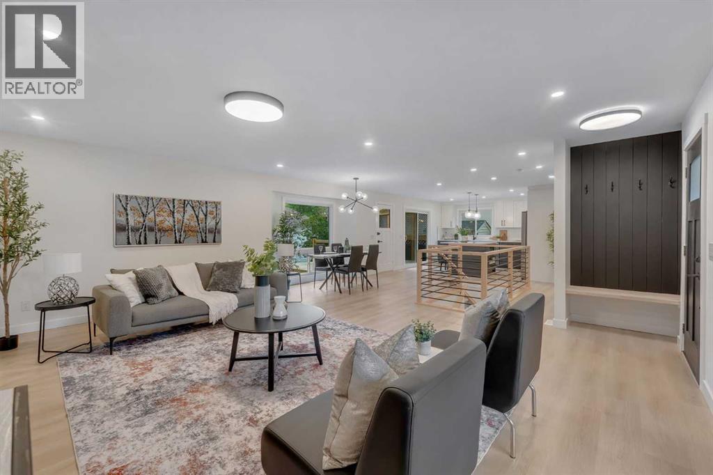 104 OAKMOOR PLACE SW, CALGARY, AB T2V 4A3 - Image 3789665131.jpeg?d=l