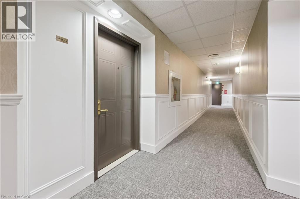 265 WESTCOURT Place Unit# PH04
