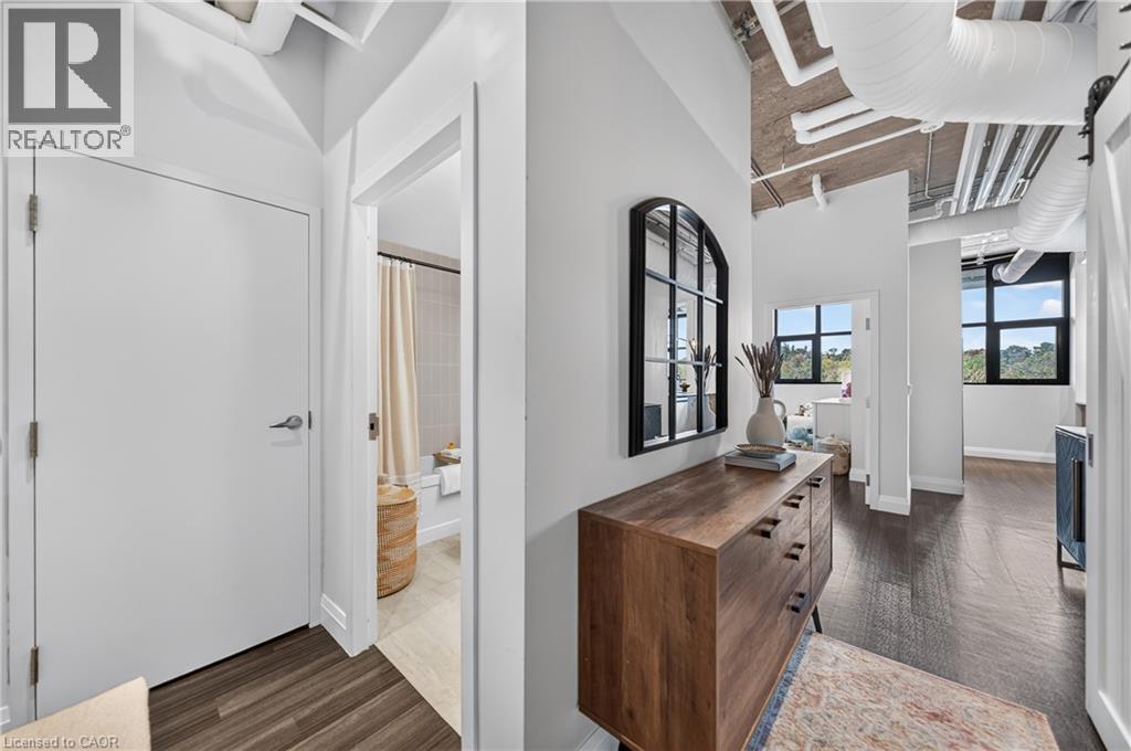 120 HURON Street Unit# 418