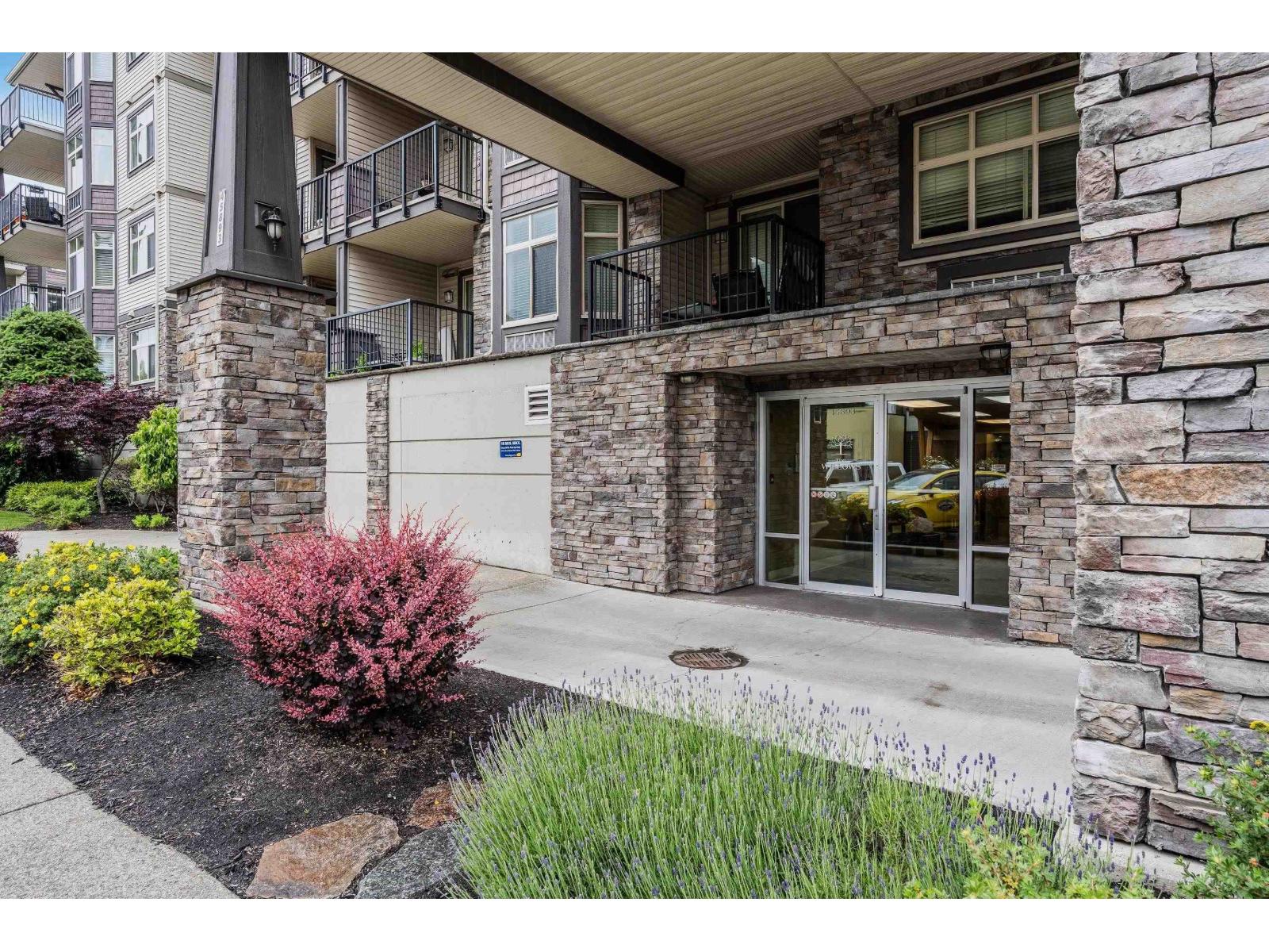 412 45893 CHESTERFIELD AVENUE, Chilliwack Downtown