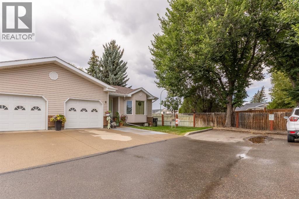8, 135 Jerry Potts Boulevard W