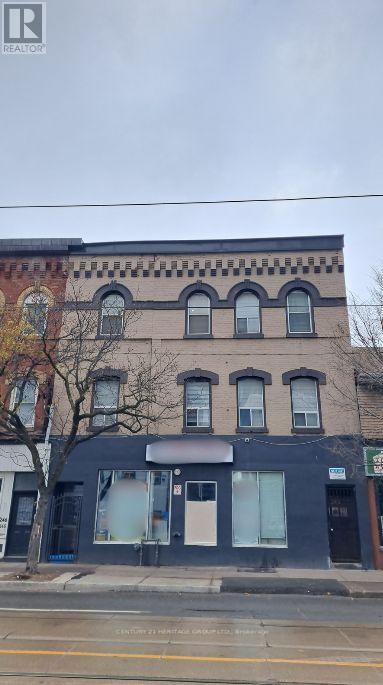 250 QUEEN STREET E