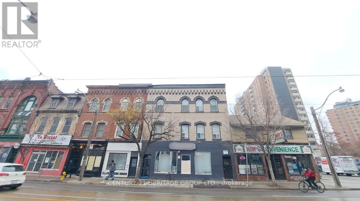 250 QUEEN STREET E